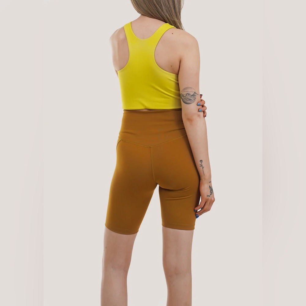 Girlfriend Collective Compressive Bike Short Saddle Medium